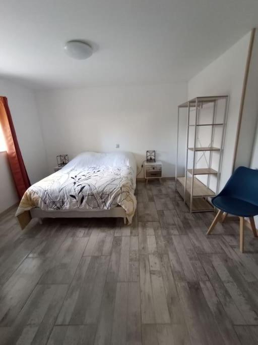 Maison De Campagne Avec Cour Sées Esterno foto